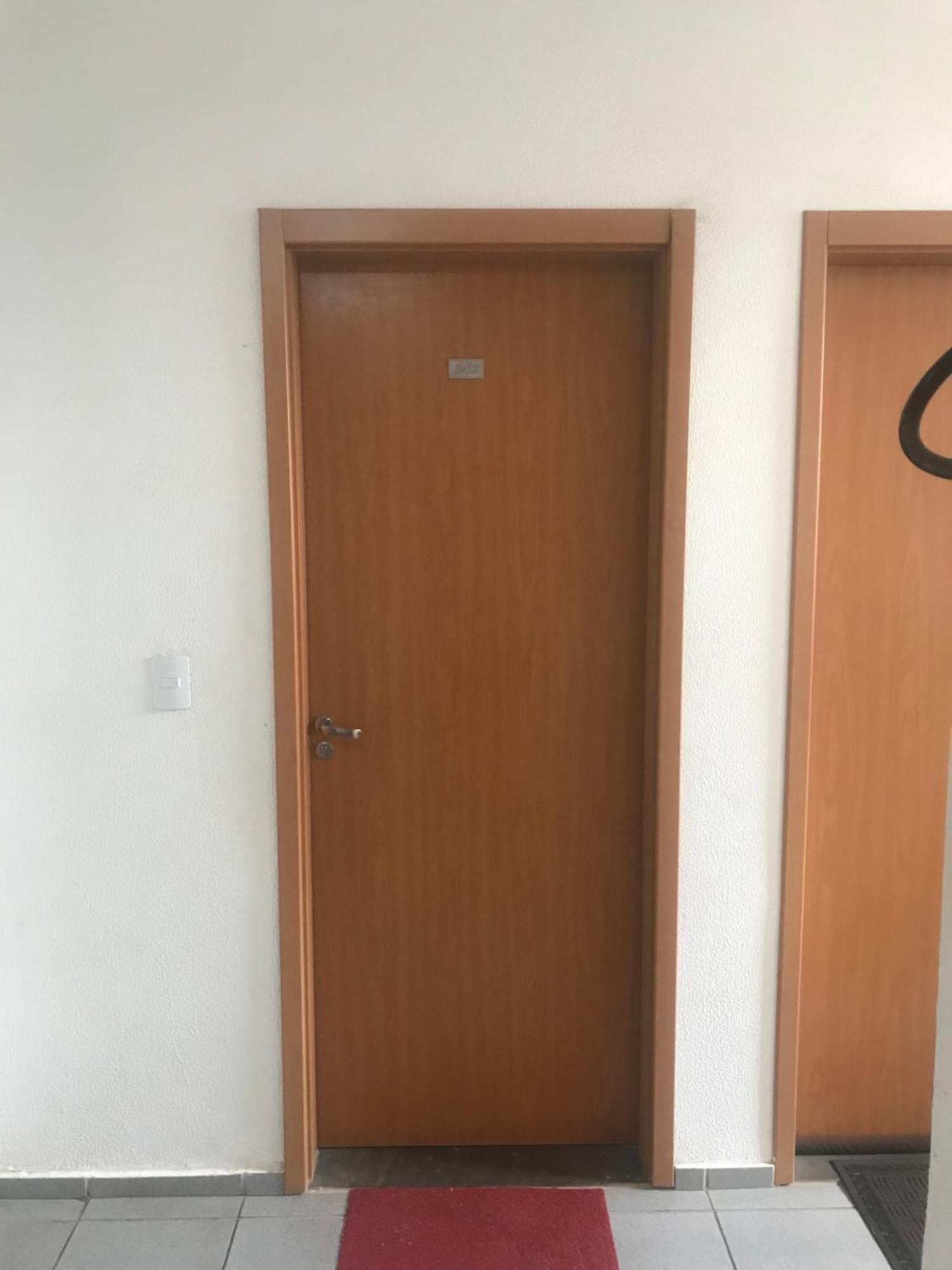 Apartamento Em Londrina Privado Com 2 Quartos De Casal Com Utensilios Garagem E Wifi Appartement Buitenkant foto